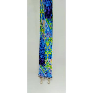 Ремень-стропа цветная с 2 карабинами  сине-фиолетовые треугольники 150 см